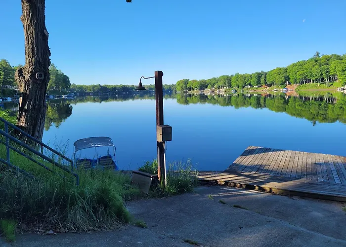 Castaways Cottage On Croton Pond #1